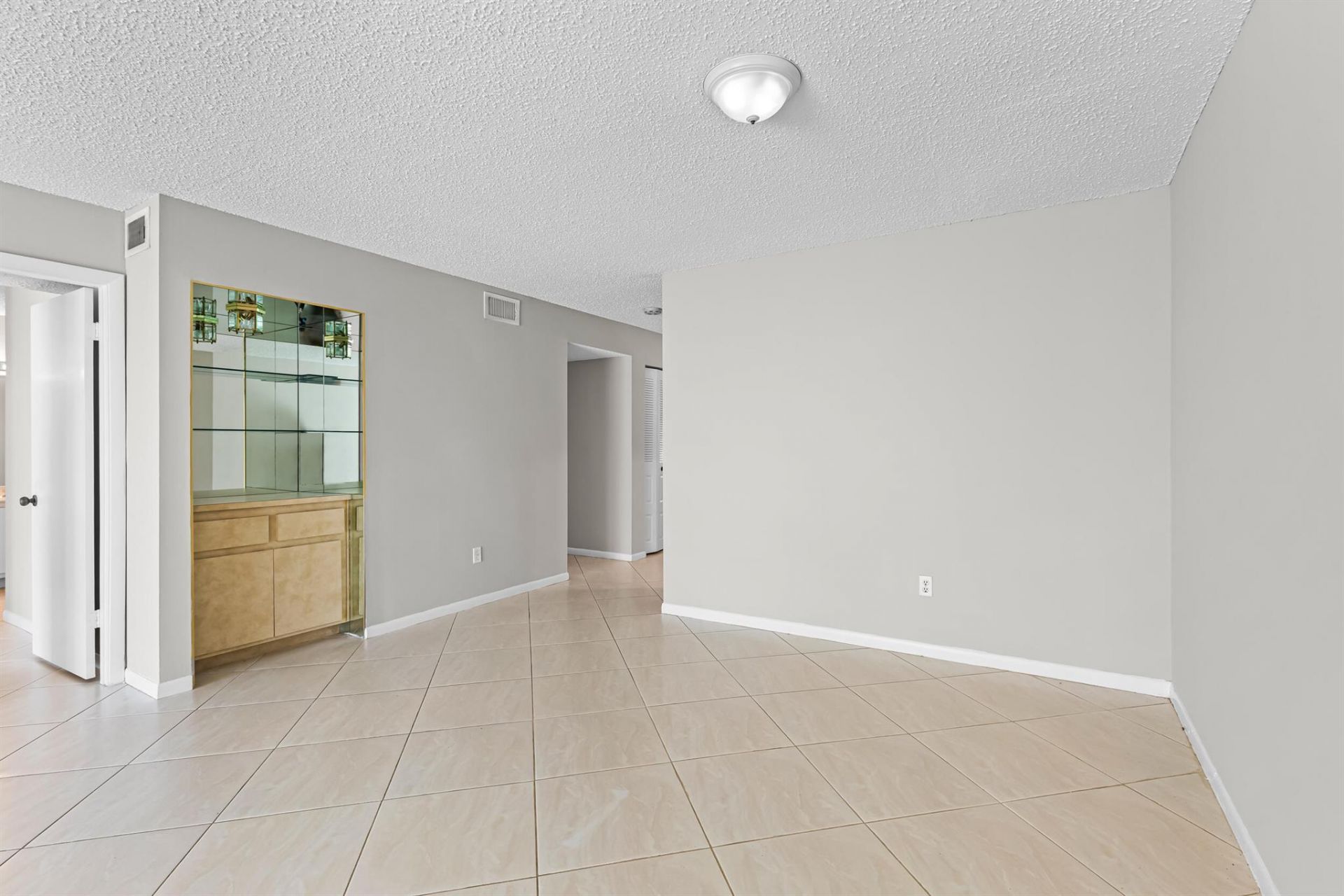 9270 Vista Del Lago, Unit E27, Boca Raton, FL 33428 Photo