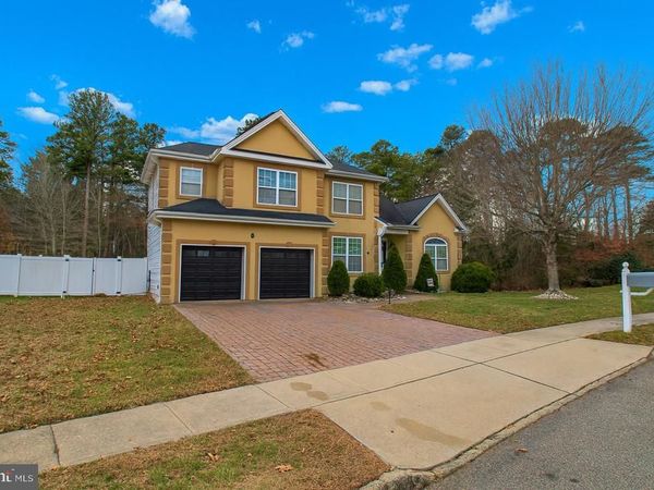 6 GASKILL DRIVE, TUCKERTON, NJ 08087