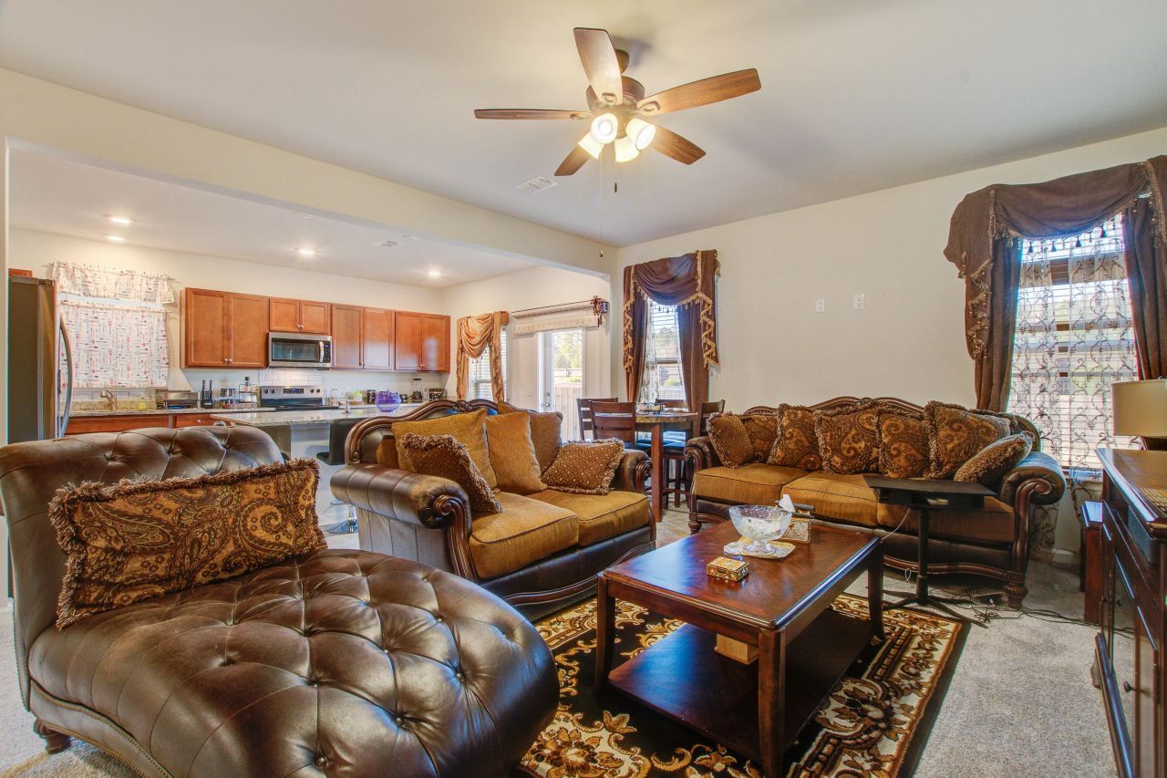 135 Winding Grove Lane Photo 12