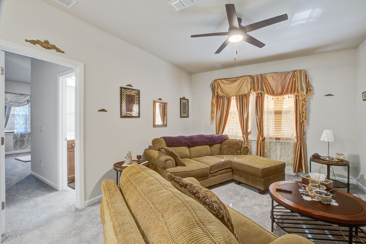 135 Winding Grove Lane Photo 24