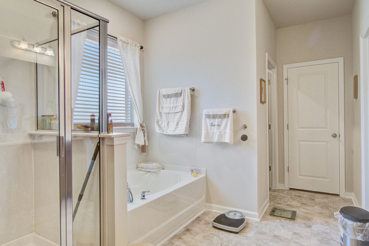 135 Winding Grove Lane Photo 31