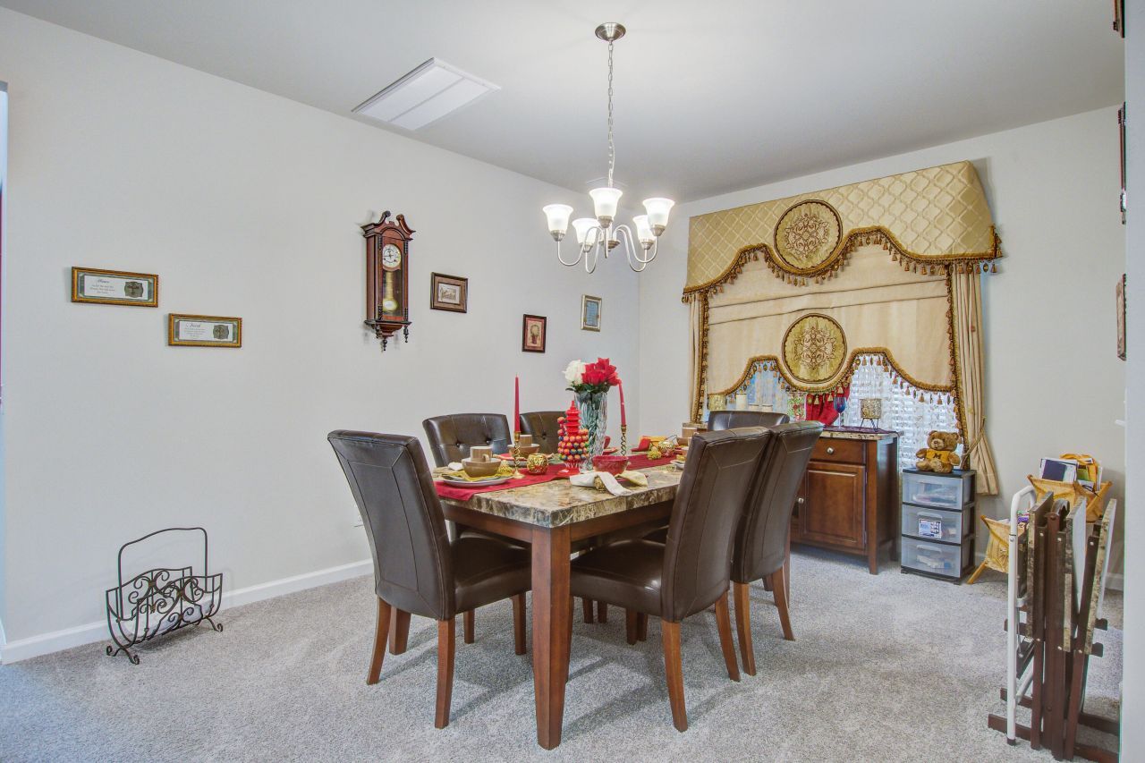 135 Winding Grove Lane Photo 9