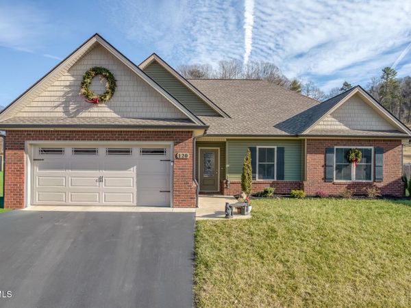 120 Ervin Loop, Erwin, TN 37650