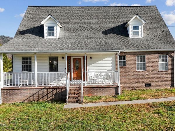 446 Emory Rd, Blaine, TN 37709