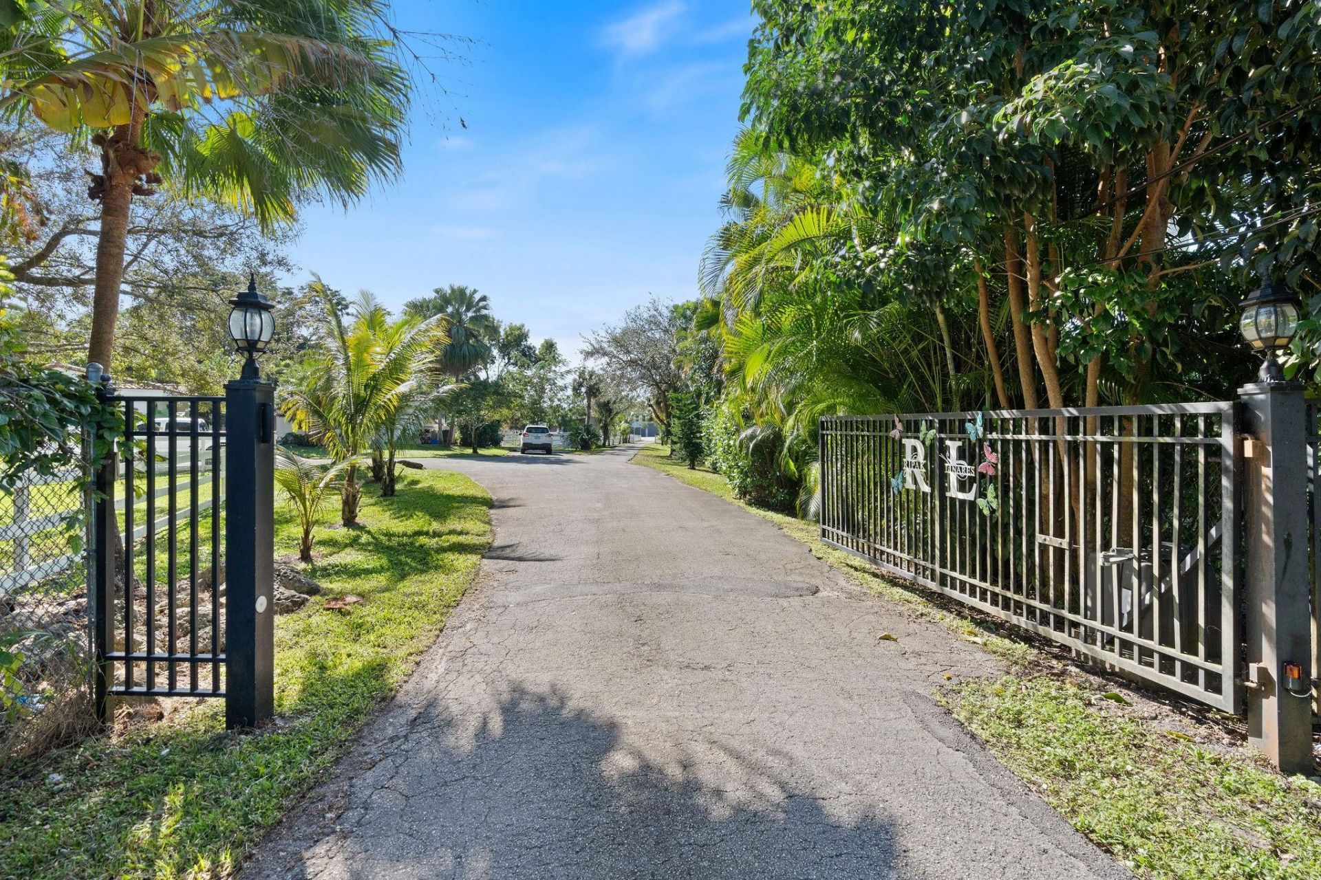 13500 Stirling Road, Southwest Ranches, FL 33330 Photo