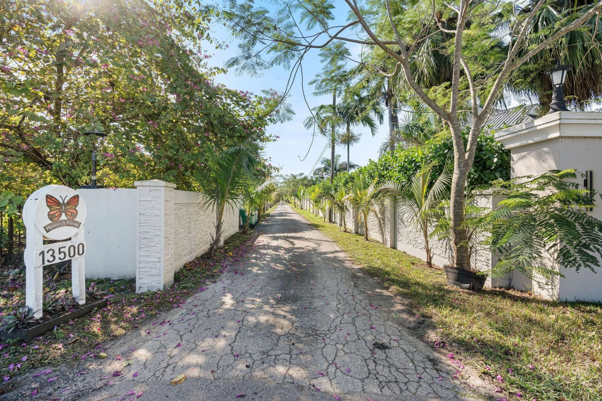 13500 Stirling Road, Southwest Ranches, FL 33330 Photo