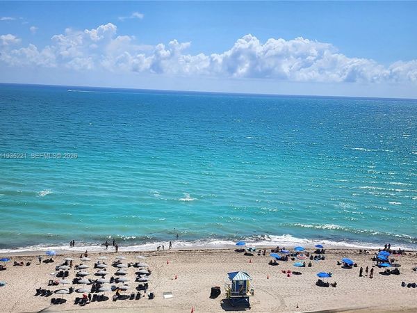 3725 S Ocean Dr, Unit 425, Hollywood, FL 33019