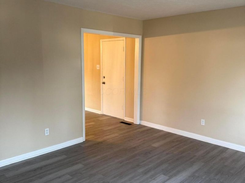 1607 Baxter Drive, Columbus, OH 43227 Photo 11