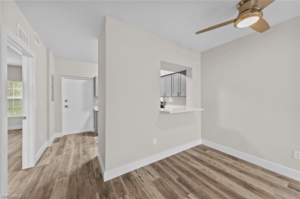 8423 Bernwood Cove Loop, Unit 405, Fort Myers, FL 33966 Photo