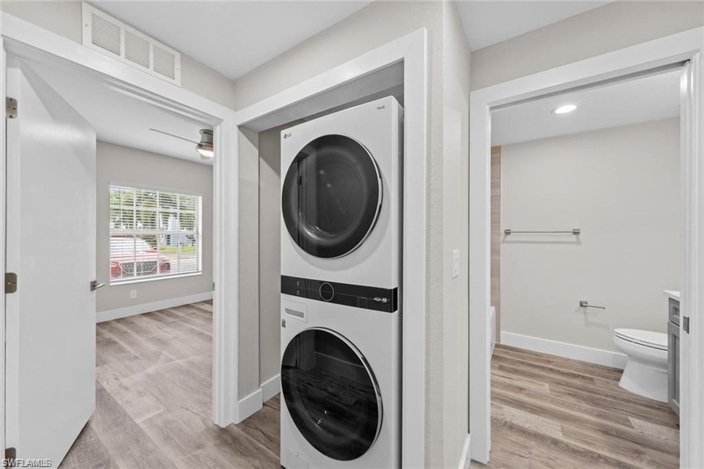 8423 Bernwood Cove Loop, Unit 405, Fort Myers, FL 33966 Photo