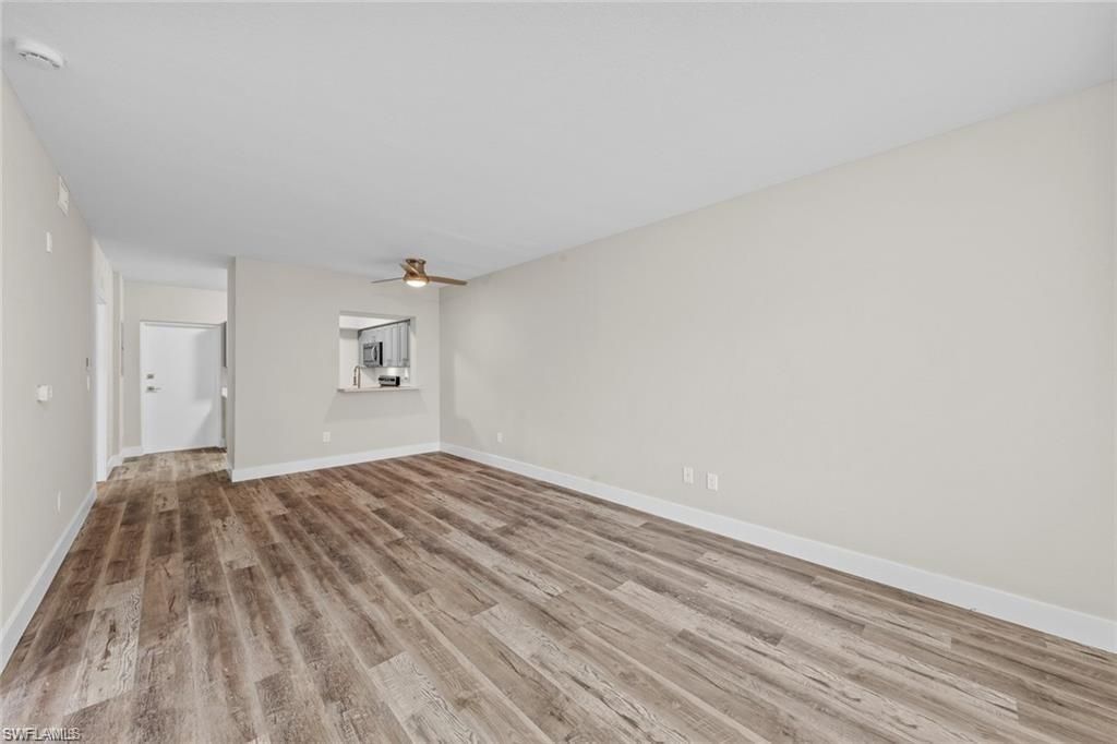 8423 Bernwood Cove Loop, Unit 405, Fort Myers, FL 33966 Photo