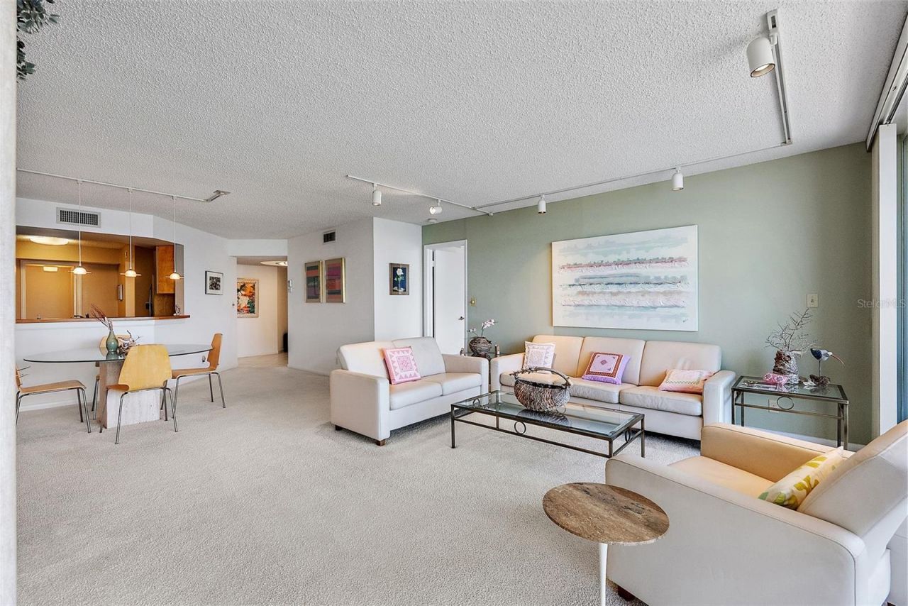 5281 Isla Key Boulevard S, Unit 207, Saint Petersburg, FL 33715 Photo