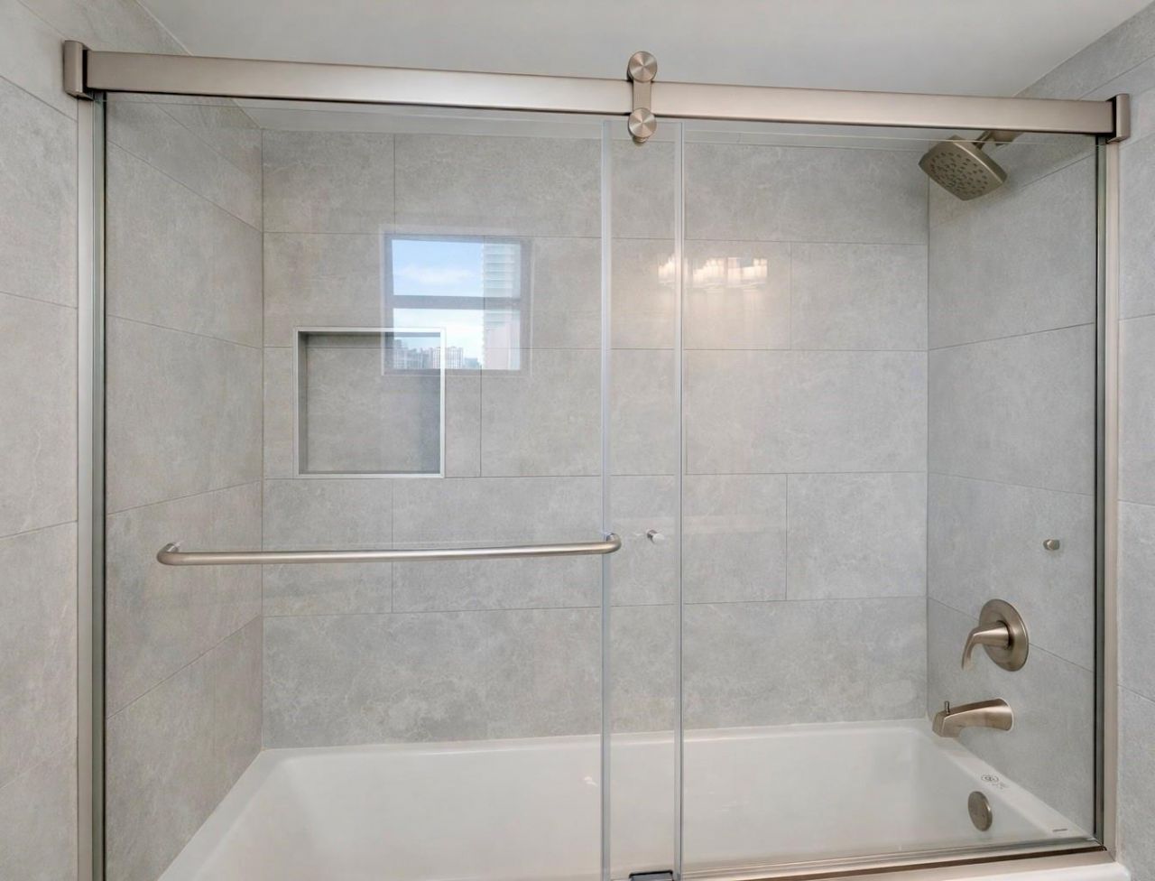 16919 N Bay Road, Unit 911, Sunny Isles Beach, FL 33160 Photo