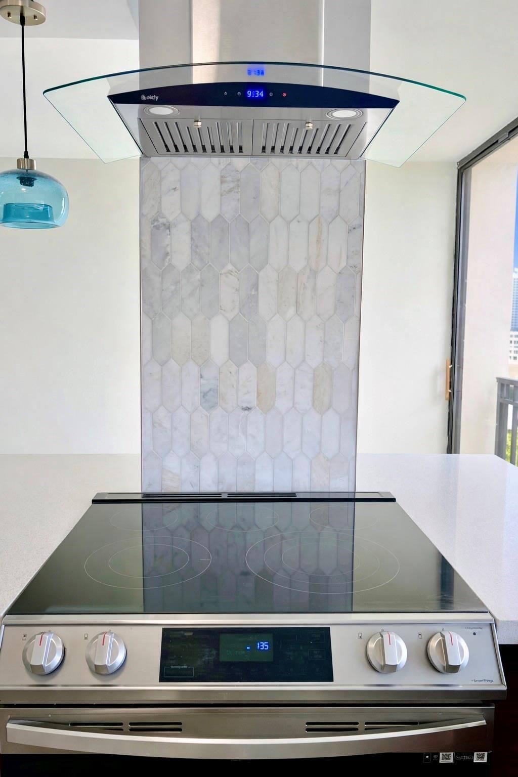 16919 N Bay Road, Unit 911, Sunny Isles Beach, FL 33160 Photo