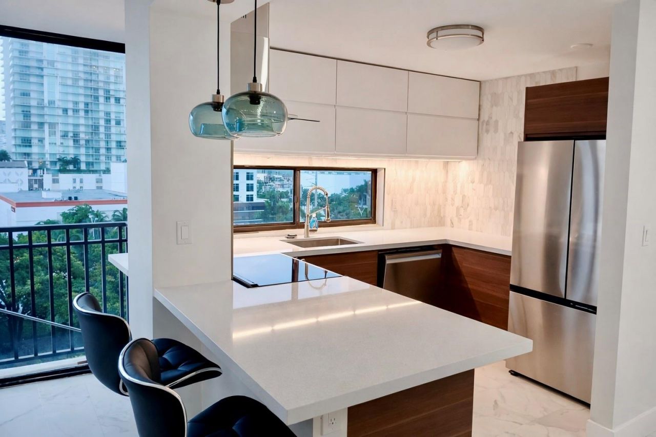 16919 N Bay Road, Unit 911, Sunny Isles Beach, FL 33160 Photo