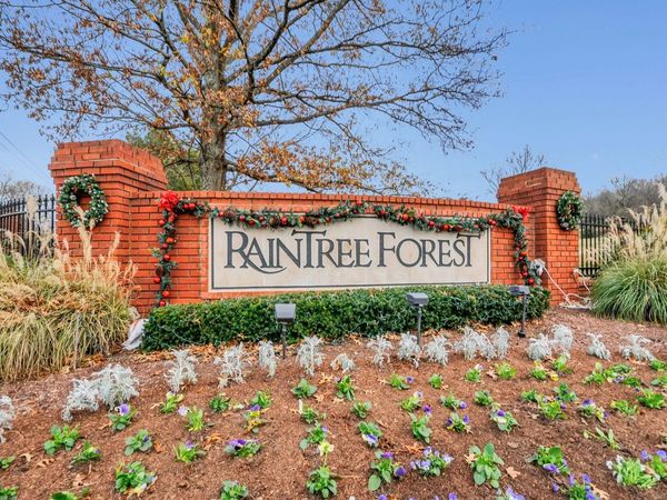 9474 Foothills Dr, Brentwood, TN 37027