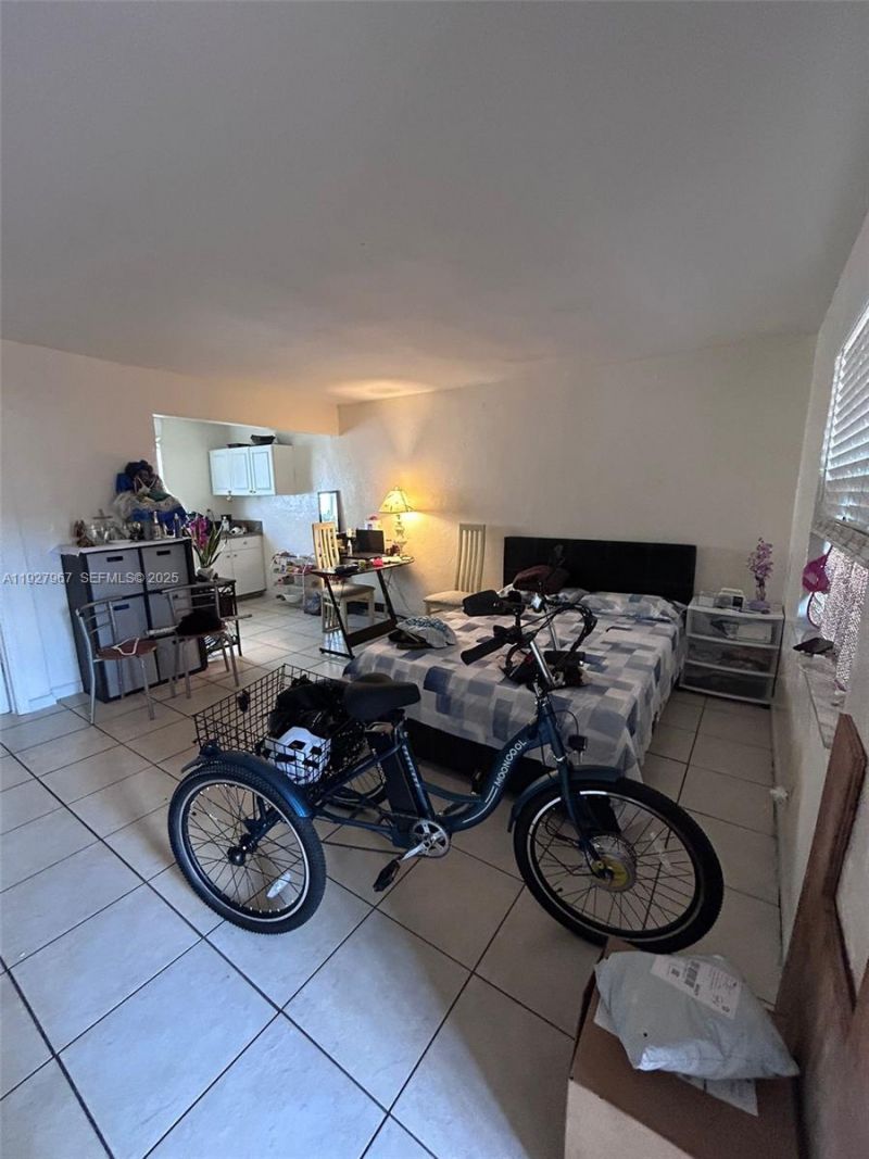 6124 Pembroke Rd, Miramar, FL 33023 Photo