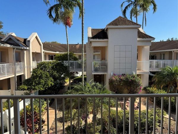 7557 Trent Dr , Unit 213, Tamarac, FL 33321