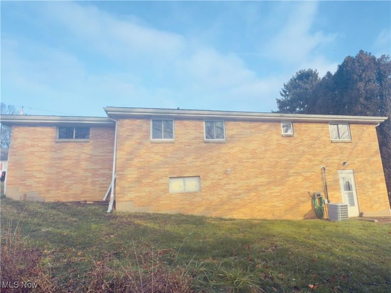 102.5 Beechwood Boulevard, Wintersville, OH 43953 Photo 4