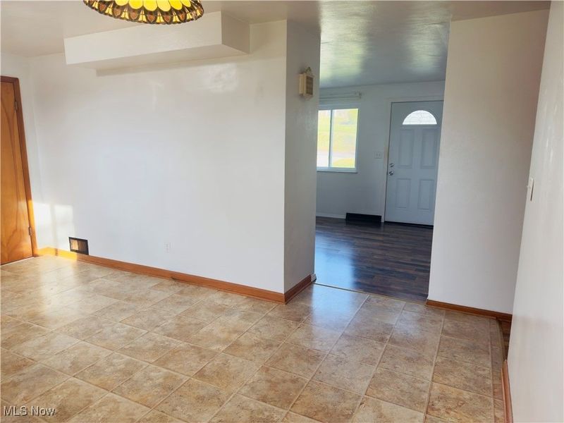 102.5 Beechwood Boulevard, Wintersville, OH 43953 Photo 7