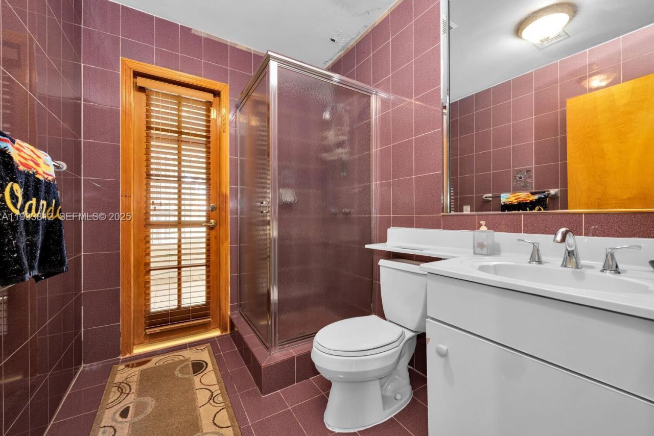 165 W 50th St, Hialeah, FL 33012 Photo