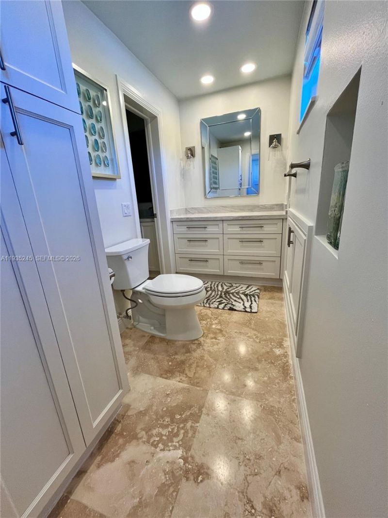 1501 Ocean Bay Dr, Unit B7, Key Largo, FL 33037 Photo