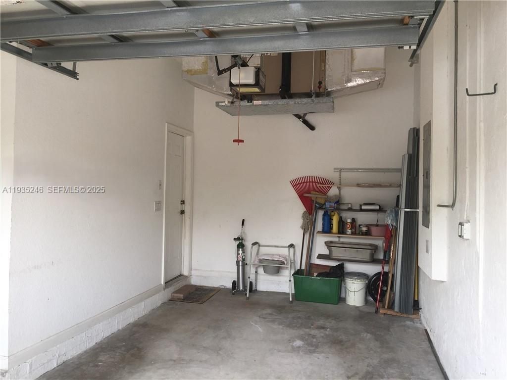 2304 NE 37th Ter , Homestead, FL 33033 Photo