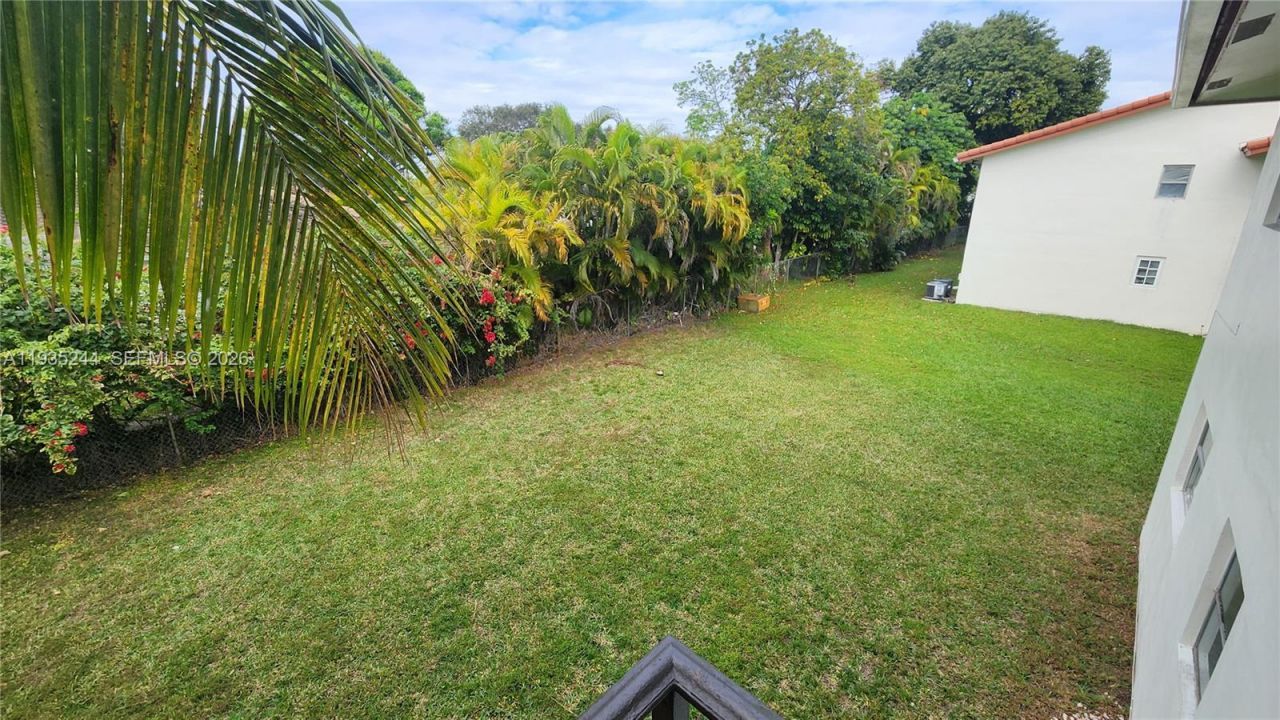 3090 Coral Springs Dr, Unit 6, Coral Springs, FL 33065 Photo