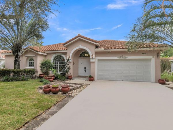 4112 NW 58th Dr, Coconut Creek, FL 33073