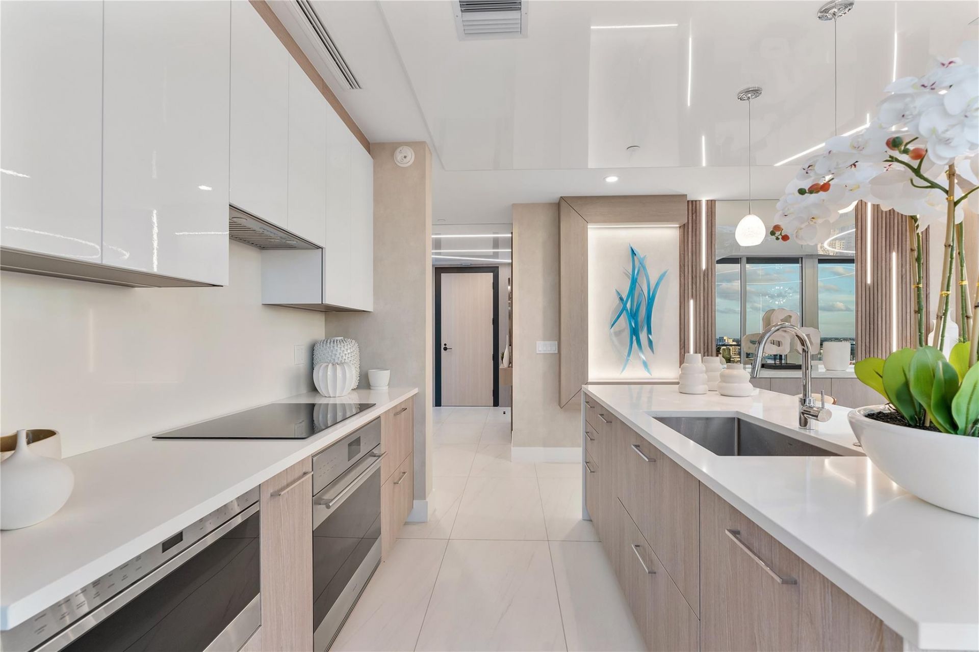 151 N Seabreeze Boulevard, Unit 1403, Fort Lauderdale, FL 33304 Photo