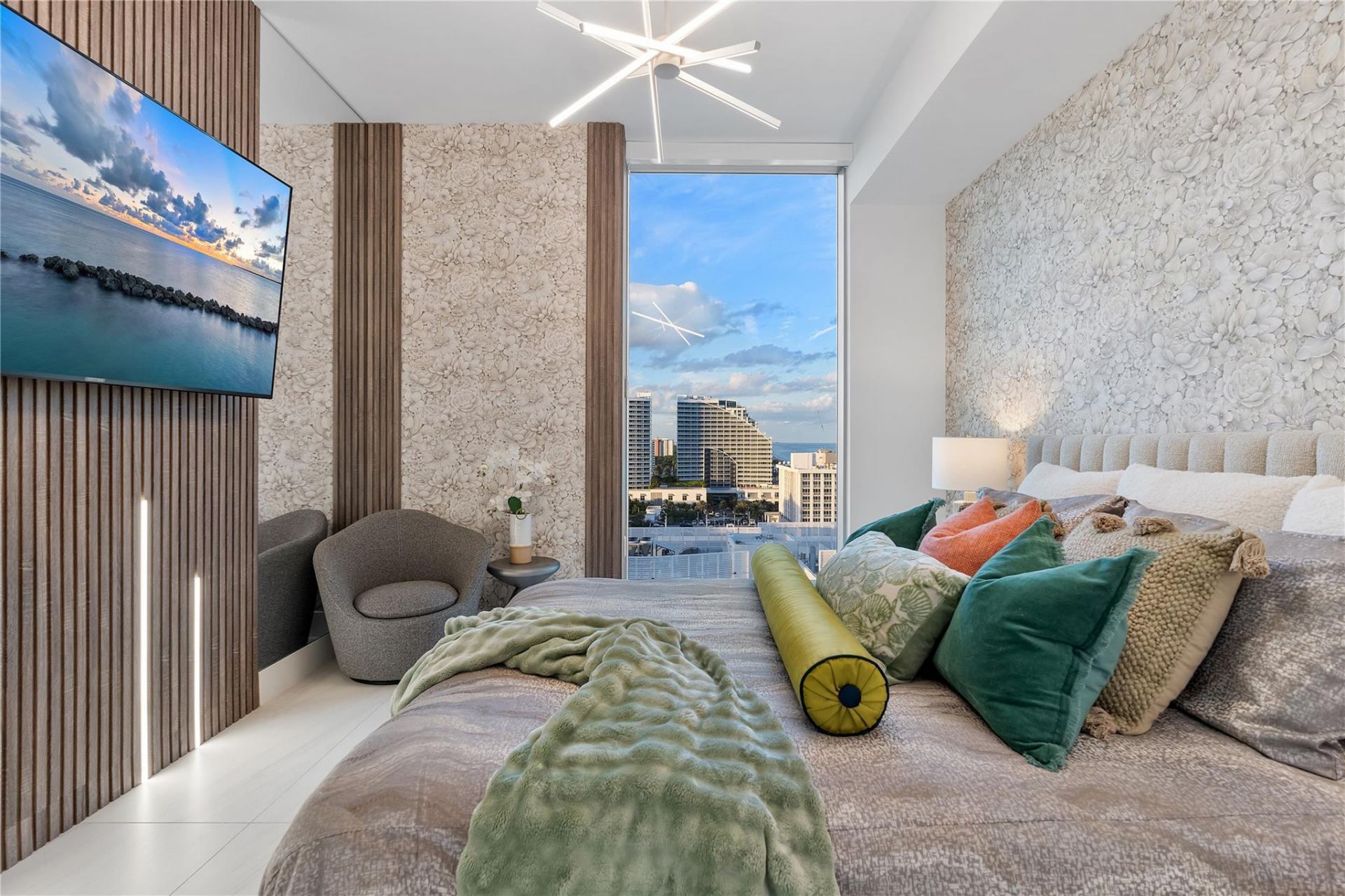 151 N Seabreeze Boulevard, Unit 1403, Fort Lauderdale, FL 33304 Photo