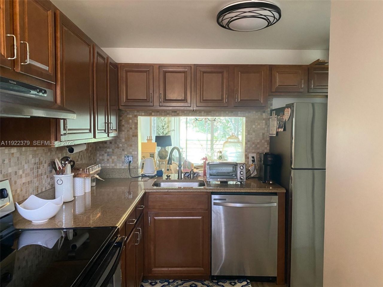 9420 Poinciana Pl , Unit 214, Davie, FL 33324 Photo