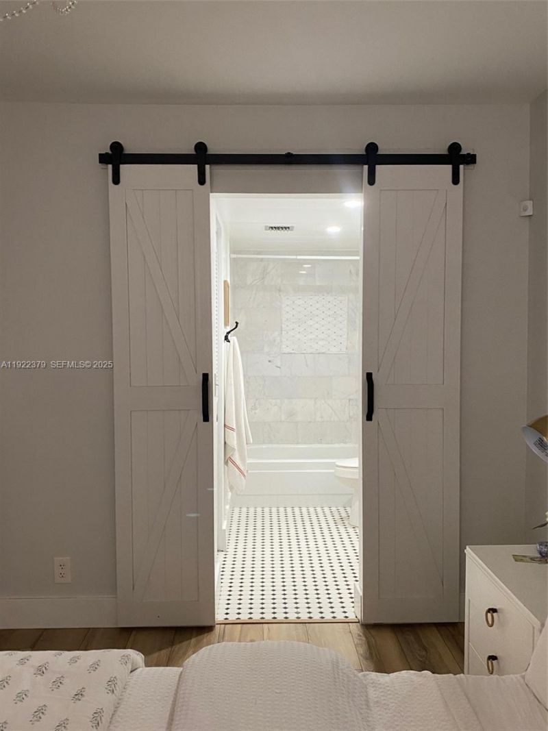 9420 Poinciana Pl , Unit 214, Davie, FL 33324 Photo