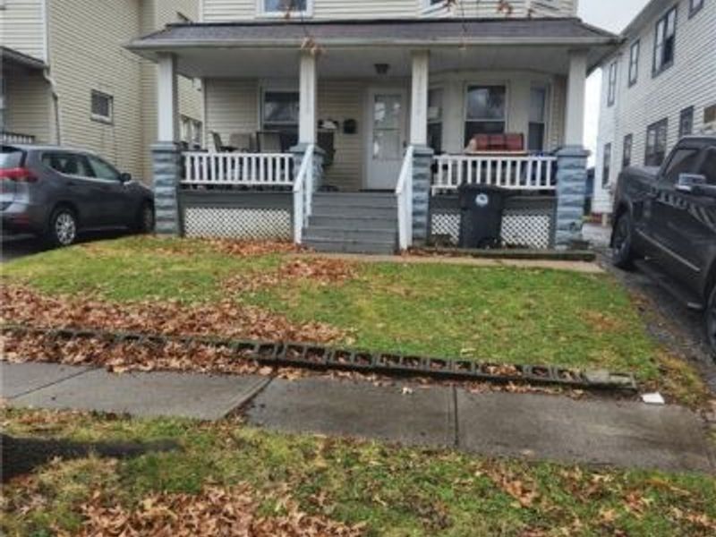 10006 Lamontier Avenue, Cleveland, OH 44104 Photo 1