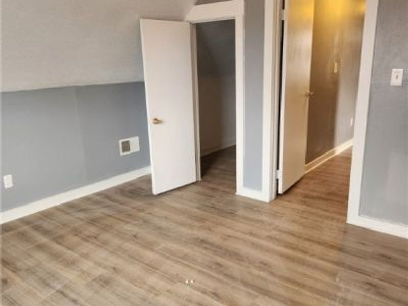 10006 Lamontier Avenue, Cleveland, OH 44104 Photo 19