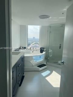 16699 Collins Ave, Unit 2507, Sunny Isles Beach, FL 33160 Photo