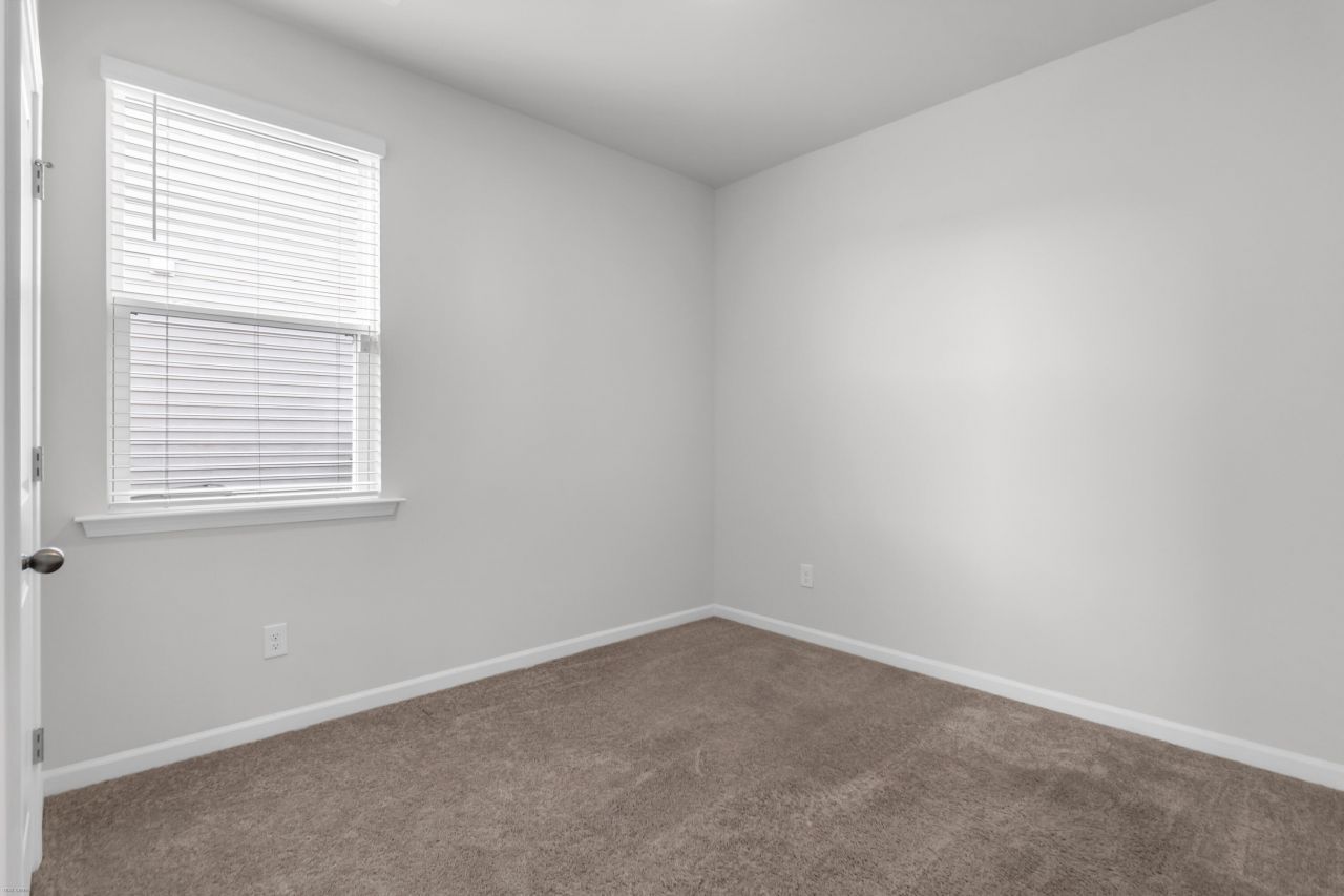 318 Feldspar Lane Photo 24