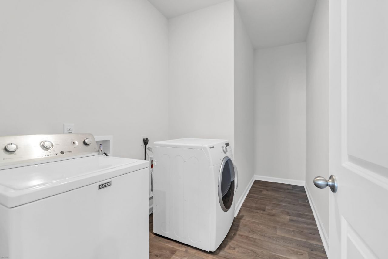 318 Feldspar Lane Photo 26