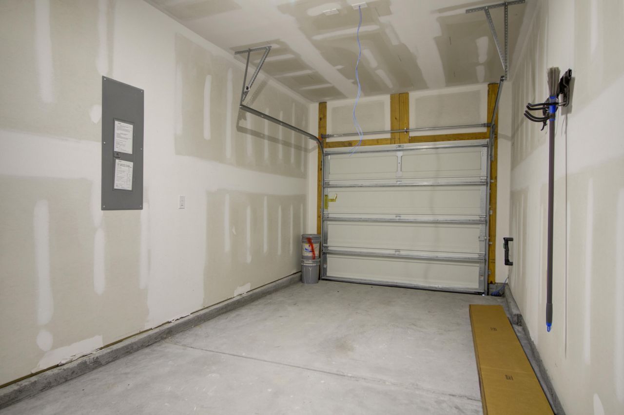 318 Feldspar Lane Photo 27