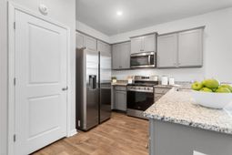 318 Feldspar Lane photo 4