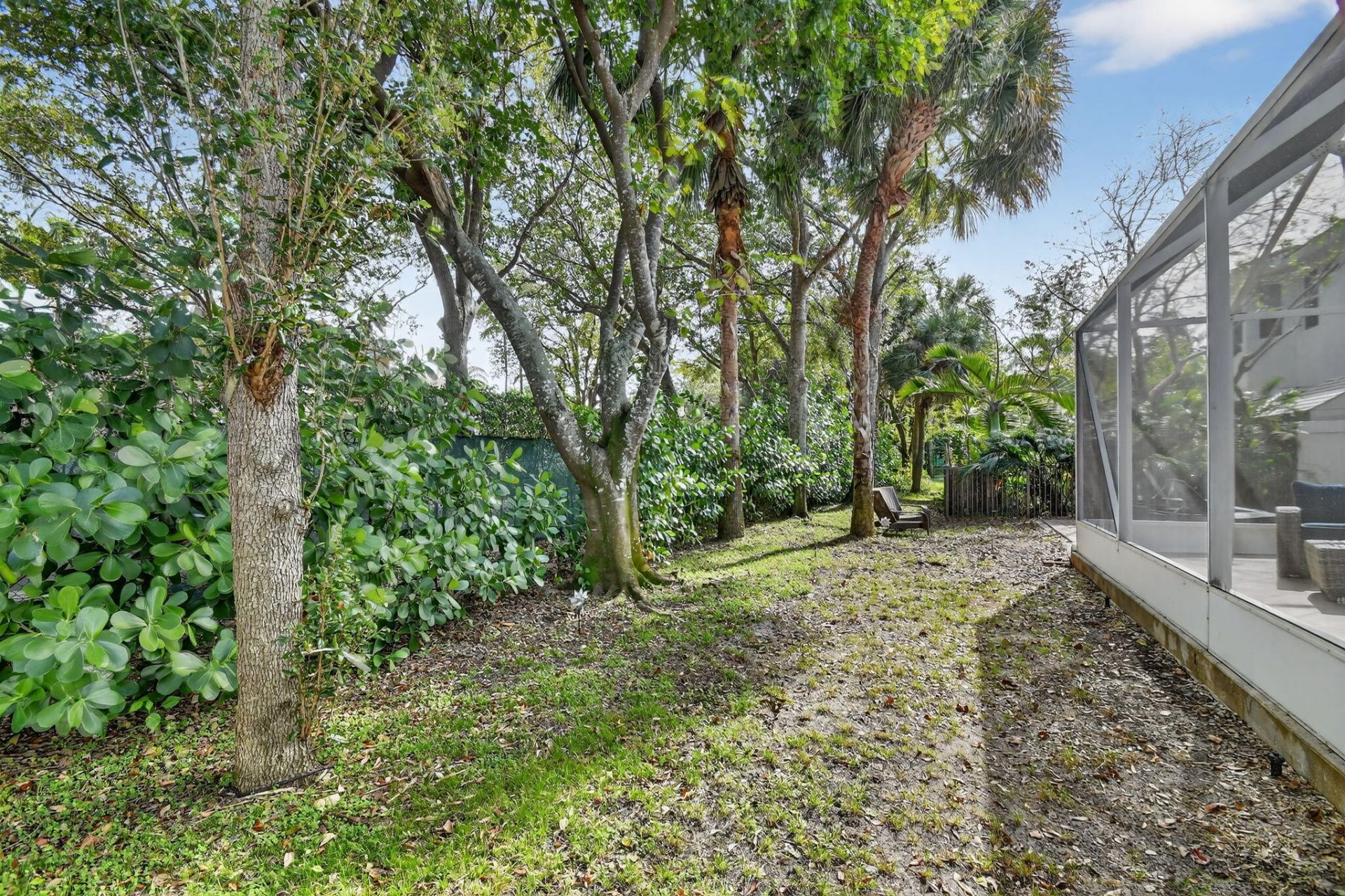 1605 E Classical Boulevard, Delray Beach, FL 33445 Photo