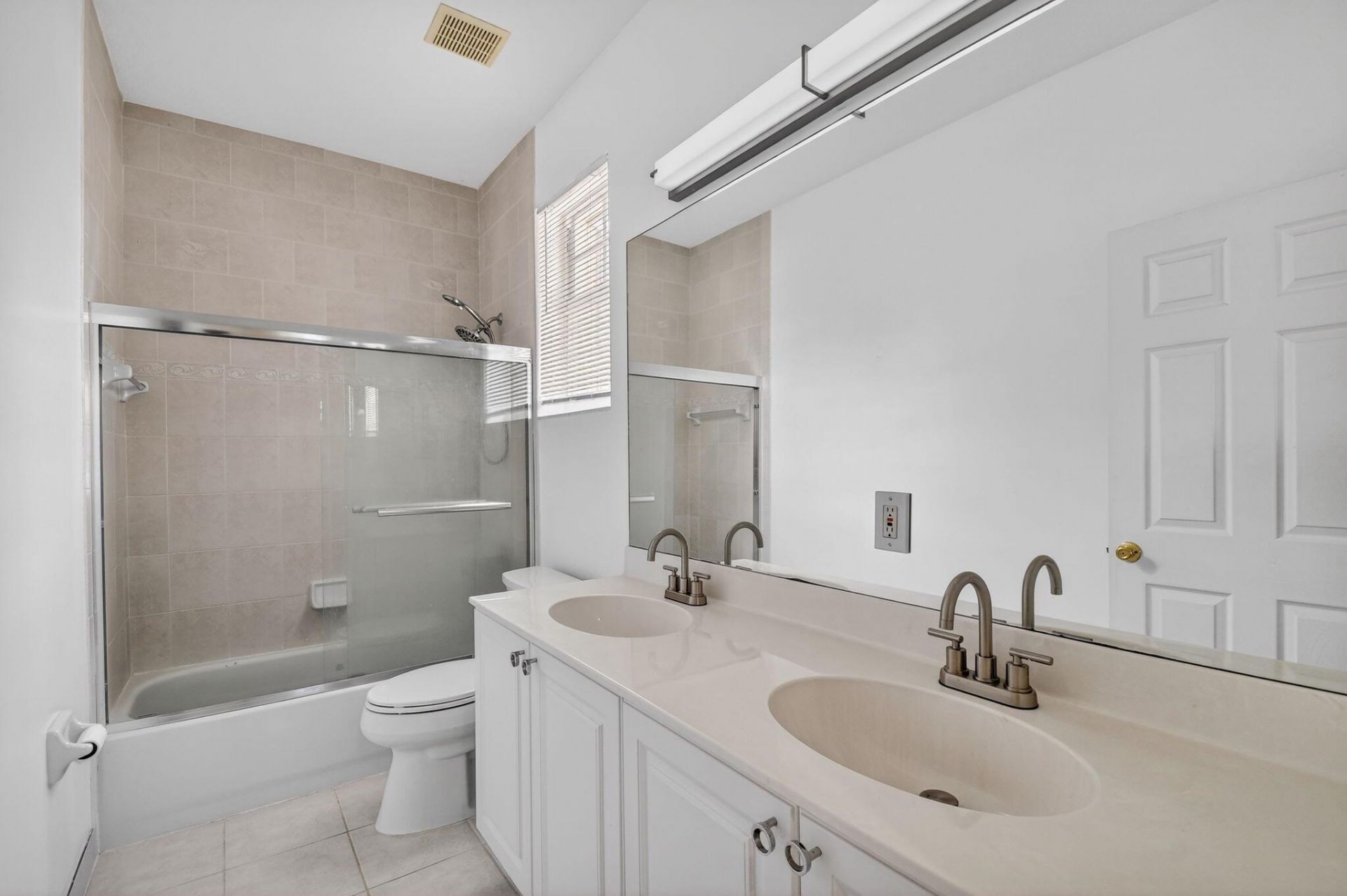 1605 E Classical Boulevard, Delray Beach, FL 33445 Photo