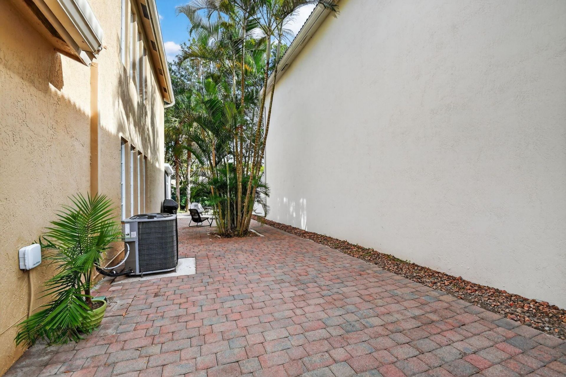 1605 E Classical Boulevard, Delray Beach, FL 33445 Photo