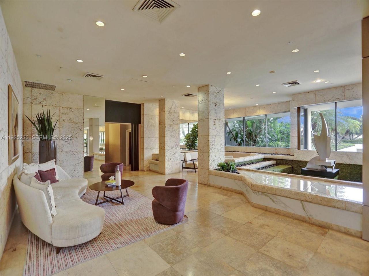 1000 W Island Blvd, Unit 3002, Aventura, FL 33160 Photo