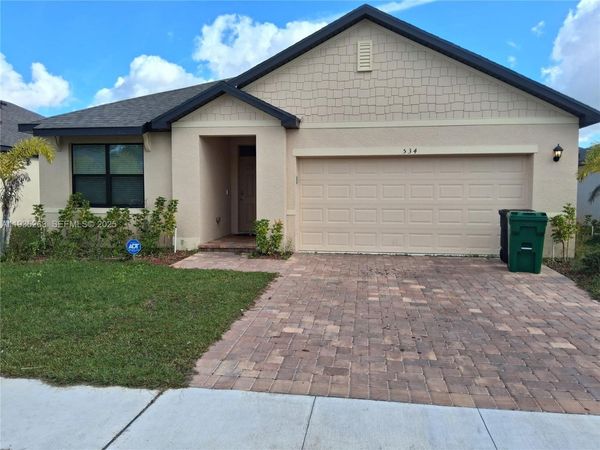 534 Sea Spray Dr, Fort Pierce, FL 34945