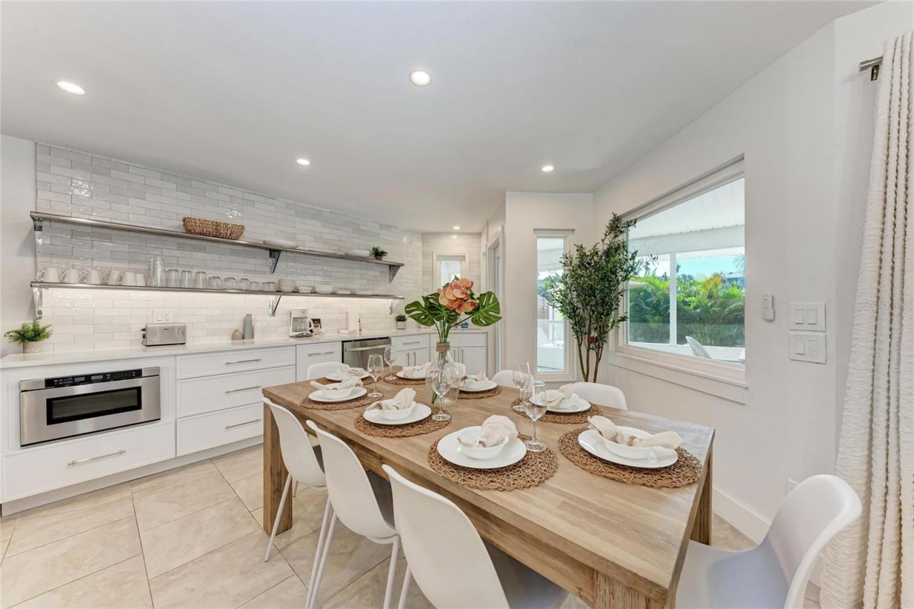 57 N Shore Drive, Anna Maria, FL 34216 Photo