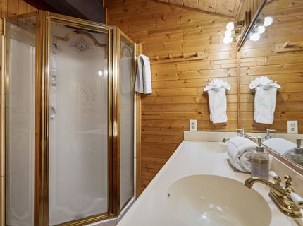 2755 North Lake Boulevard, Tahoe City, CA 96145 Photo