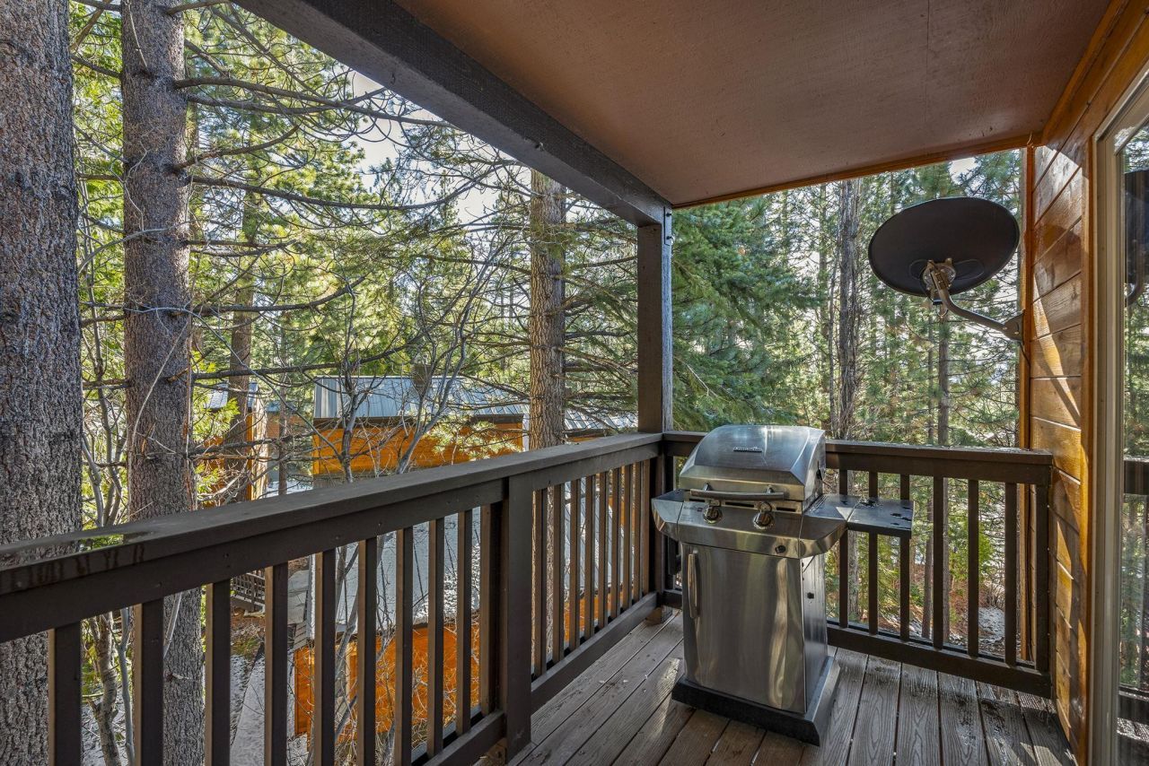 2755 North Lake Boulevard, Tahoe City, CA 96145 Photo