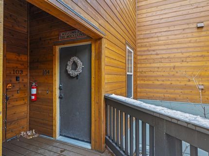 2755 North Lake Boulevard, Tahoe City, CA 96145 Photo