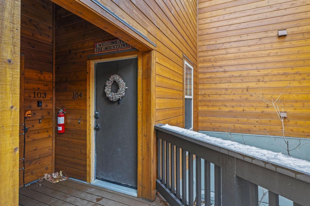 2755 North Lake Boulevard, Tahoe City, CA 96145 Photo